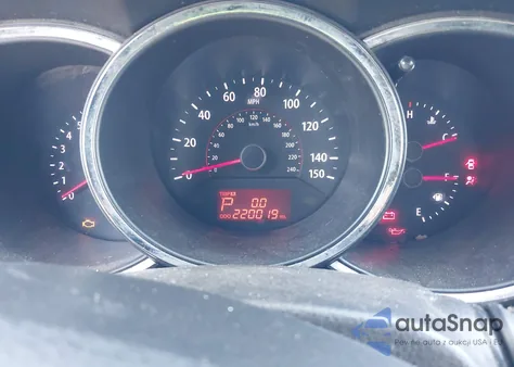 2013 Kia Sorento Lx z USA, uszkodzony, nr VIN 5XYKT3A13DG395638